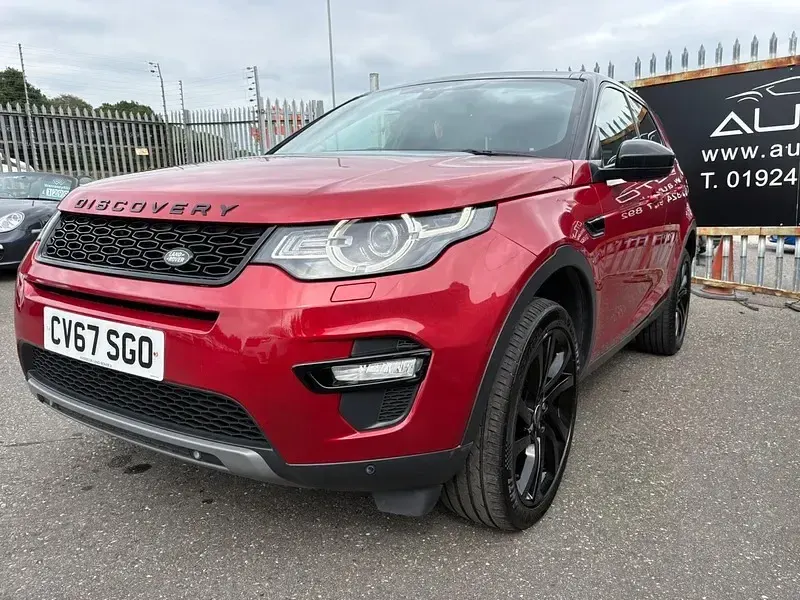 Used Land Rover Discovery Sport HSE 180 HP (132 kW) 2017 Red SUV