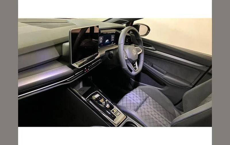 New VW Golf VIII Black Edition 147 HP (108 kW) 2025 Other Hatchback