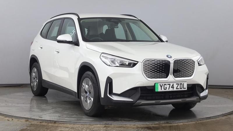 White Used 2024 BMW iX1 Sport Line SUV | £25,998 (Good price) - Image 1/4