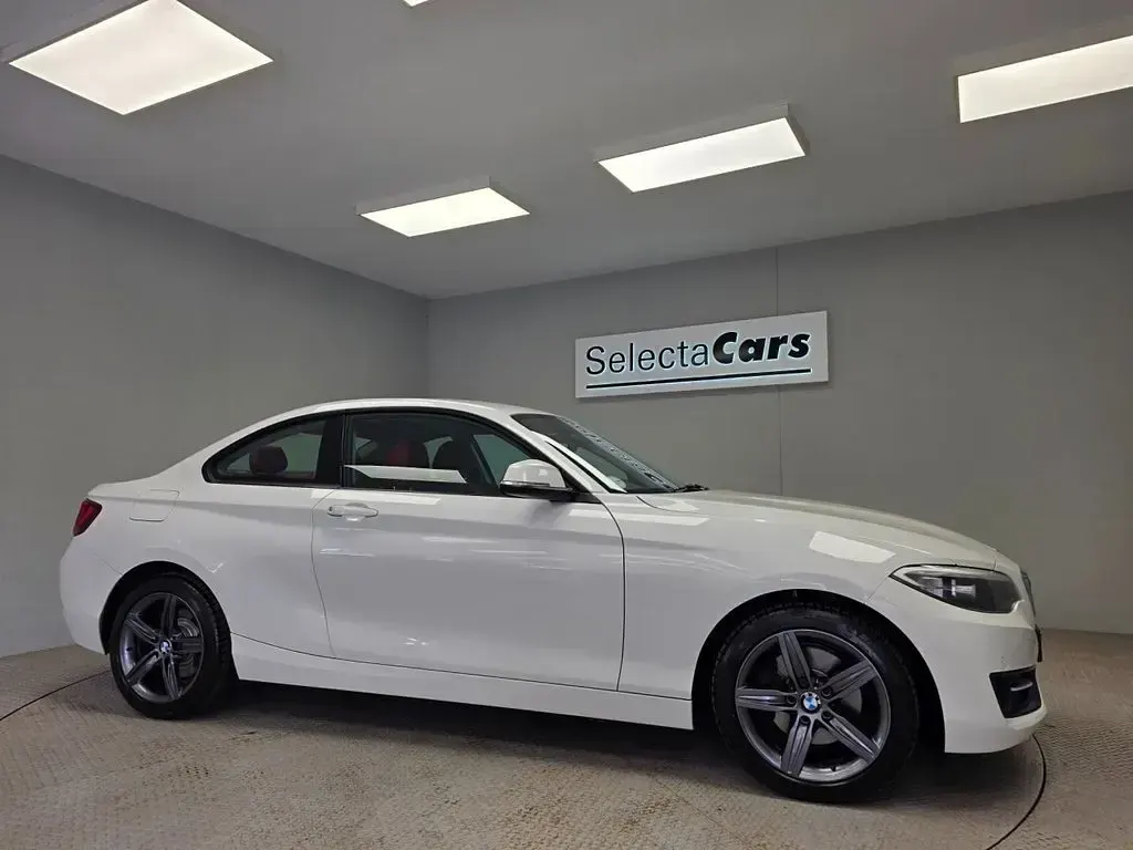 Used BMW 220 Sport Line 2014 White Coupe