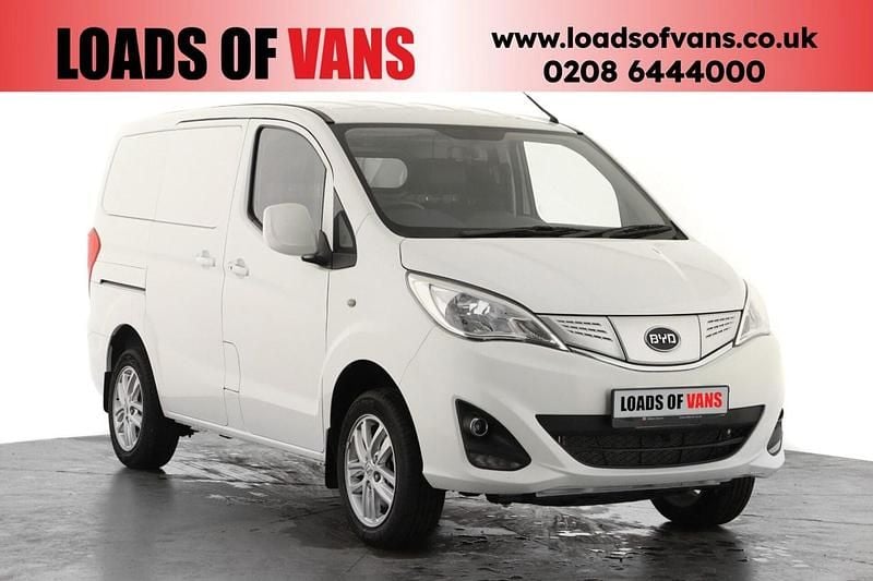 Used BYD ETP3 Active 100 kW (136 HP) 2024 White Van