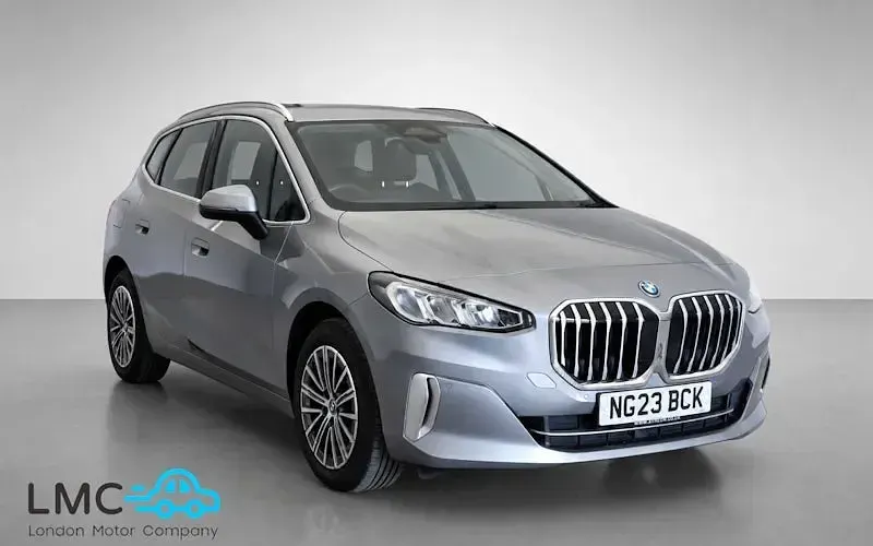 Used BMW 225 Active Tourer Luxury Line 245 HP (180 kW) 2023 MPV