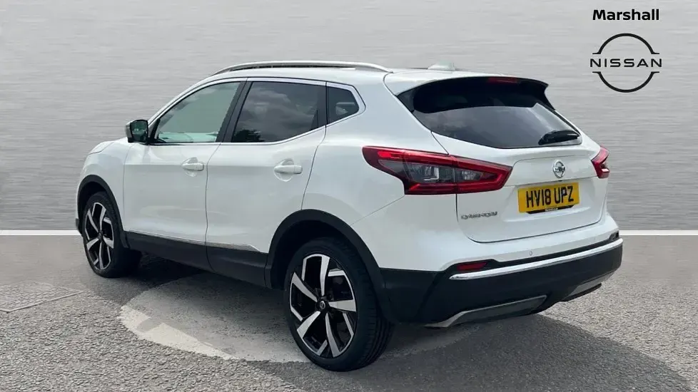Used Nissan Qashqai 130 HP (95 kW) 2018 White SUV