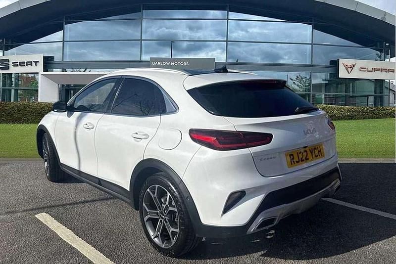 Used Kia XCeed 158 HP (116 kW) 2022 White SUV