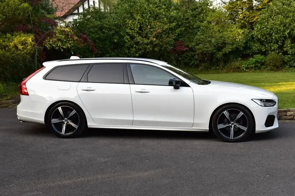 Usado Volvo V90 R-Design 2020 Branco Carrinha