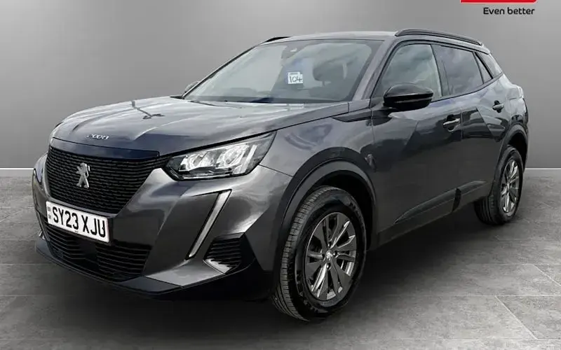 Used Peugeot 2008 Active+ 101 HP (74 kW) 2023 SUV