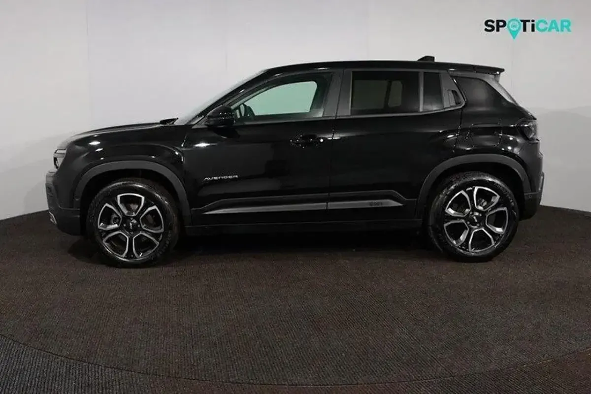 Used Jeep Avenger Summit 100 HP (73 kW) 2025 Black SUV