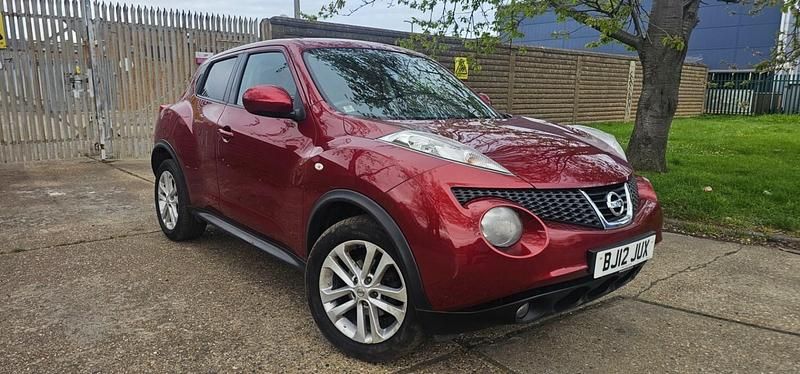 Usado Nissan Juke Tekna 117 HP (86 kW) 2012 Vermelho SUV