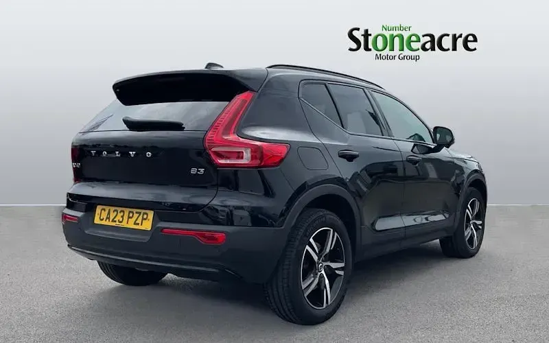 Used Volvo XC40 Plus 163 HP (119 kW) 2026 SUV
