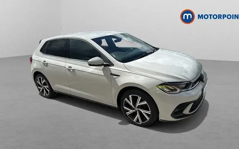 Usado VW Polo R-line 95 CV (69 kW) 2026 Utilitario