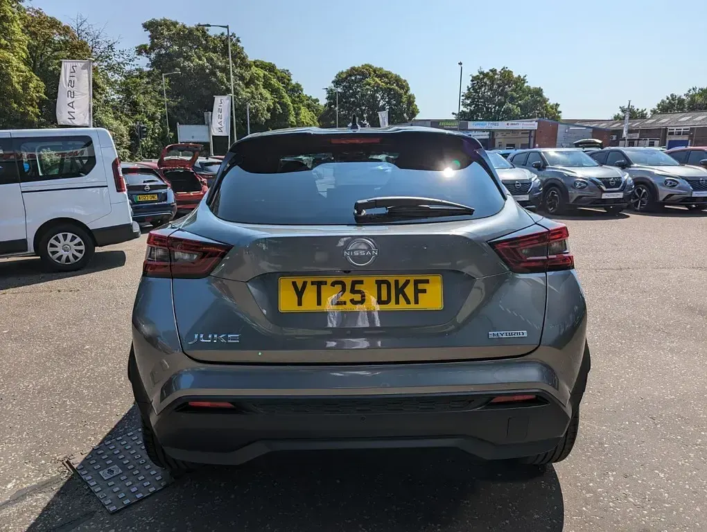 Used Nissan Juke N-Connecta 2025 Grey SUV