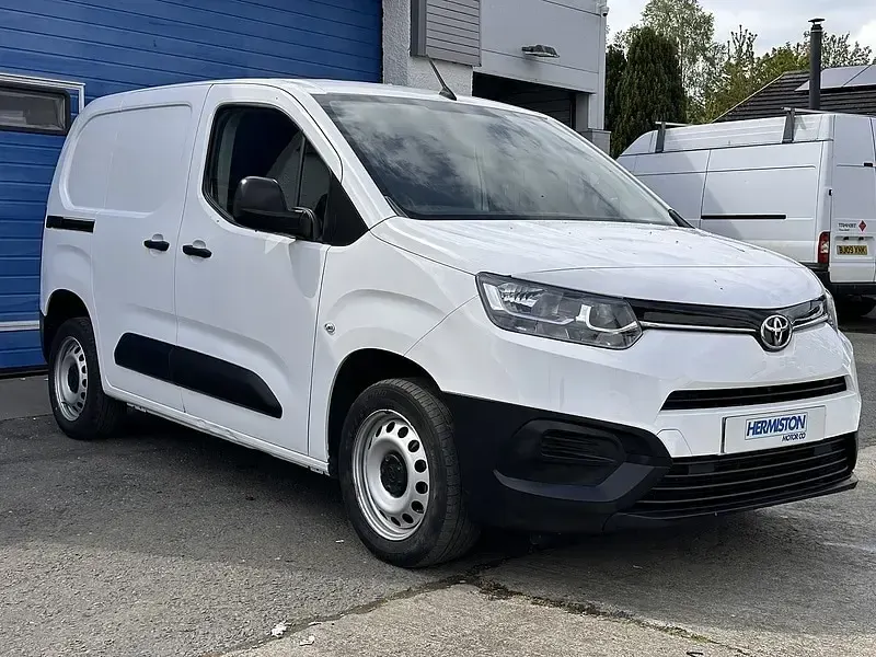 Used Toyota Proace Active 2022 White MPV