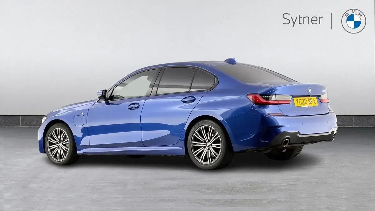 Used BMW 330 M Sport 288 HP (211 kW) 2020 Blue