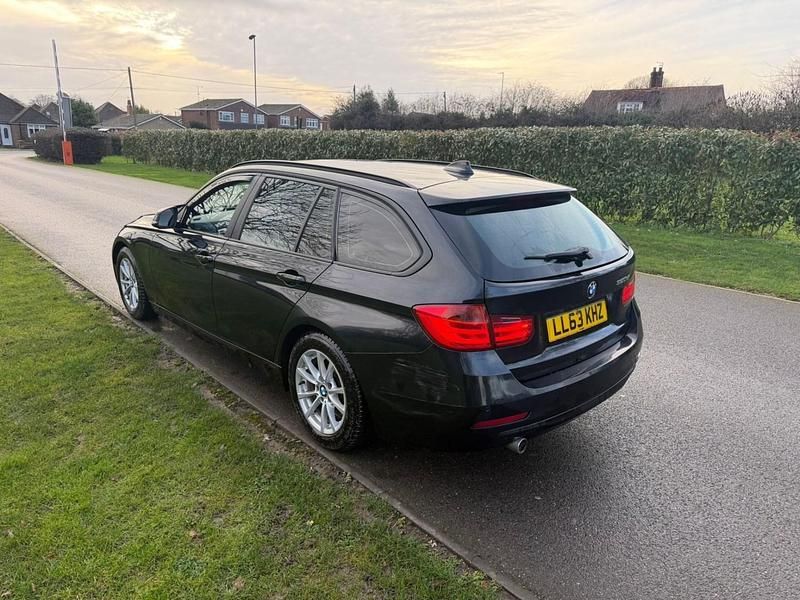 Used BMW 320 Efficient Dynamics 2013 Black Estate