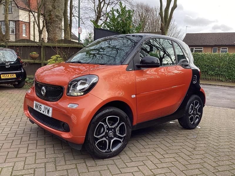 Used Smart ForTwo Coupé Premium 71 HP (52 kW) 2016 Orange Coupe