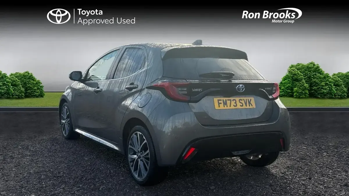Used Toyota Yaris Hybrid 2023 Bronze Hatchback