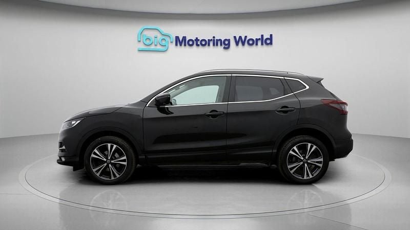 Used Nissan Qashqai N-Connecta 2021 Black SUV