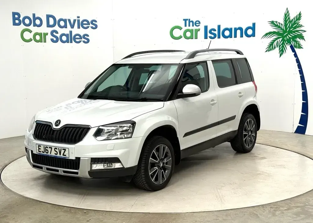 Used Skoda Yeti SE Drive 150 HP (110 kW) 2017 White SUV