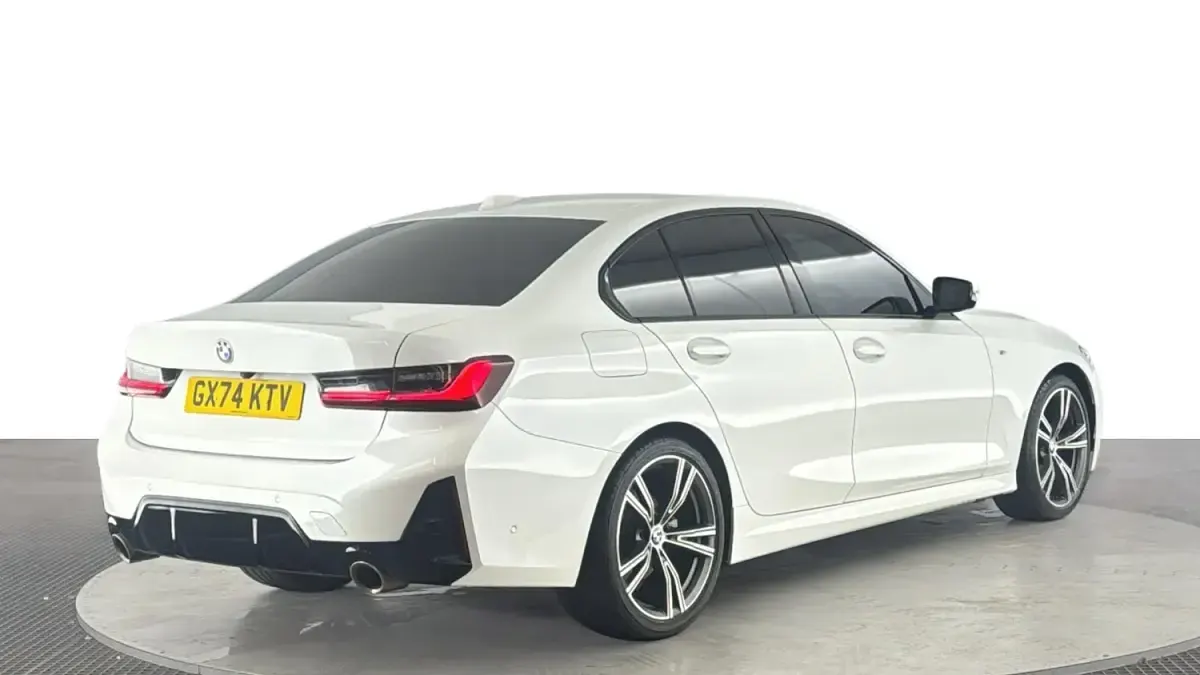 Used BMW 320 M Sport 184 HP (135 kW) 2024 White Sedan