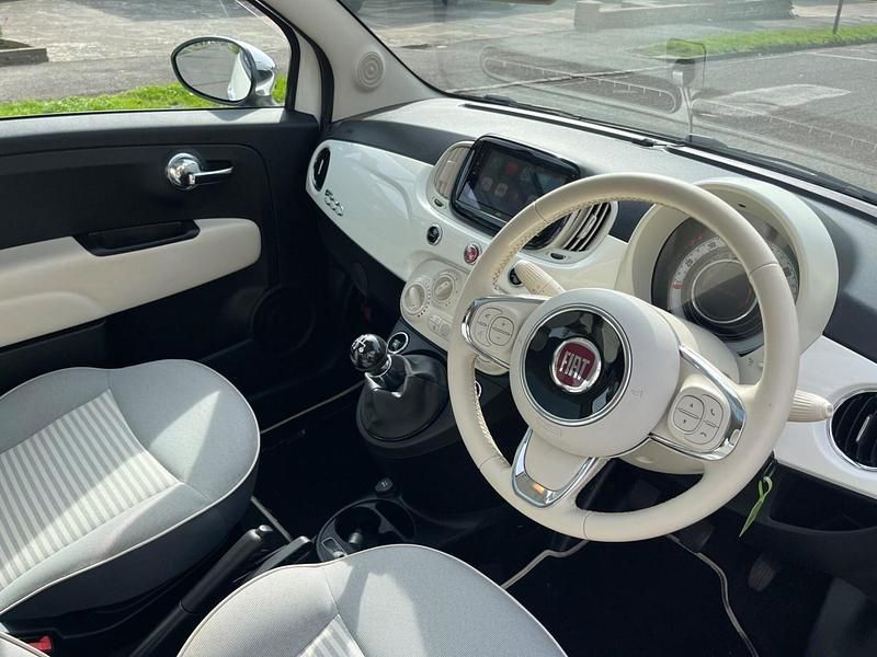 Used Fiat 500 Collezione 69 HP (50 kW) 2018 White Hatchback