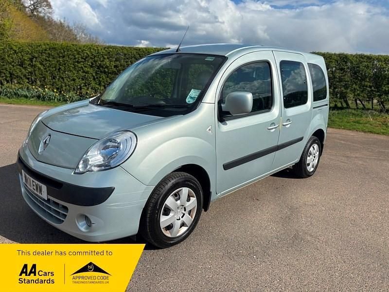Used Renault Kangoo Expression 105 HP (77 kW) 2011 Metallic grey MPV