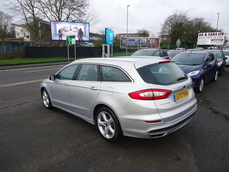 Used Ford Mondeo Titanium 2017 Silver Estate
