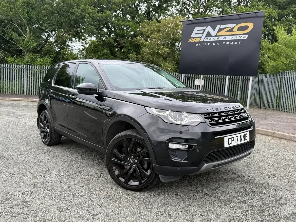 Used Land Rover Discovery Sport HSE 180 HP (132 kW) 2017 Black SUV