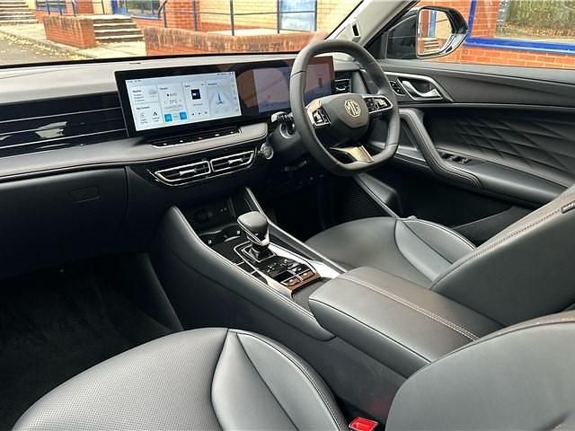 New MG HS Trophy 2025 Metallic  black pearl SUV