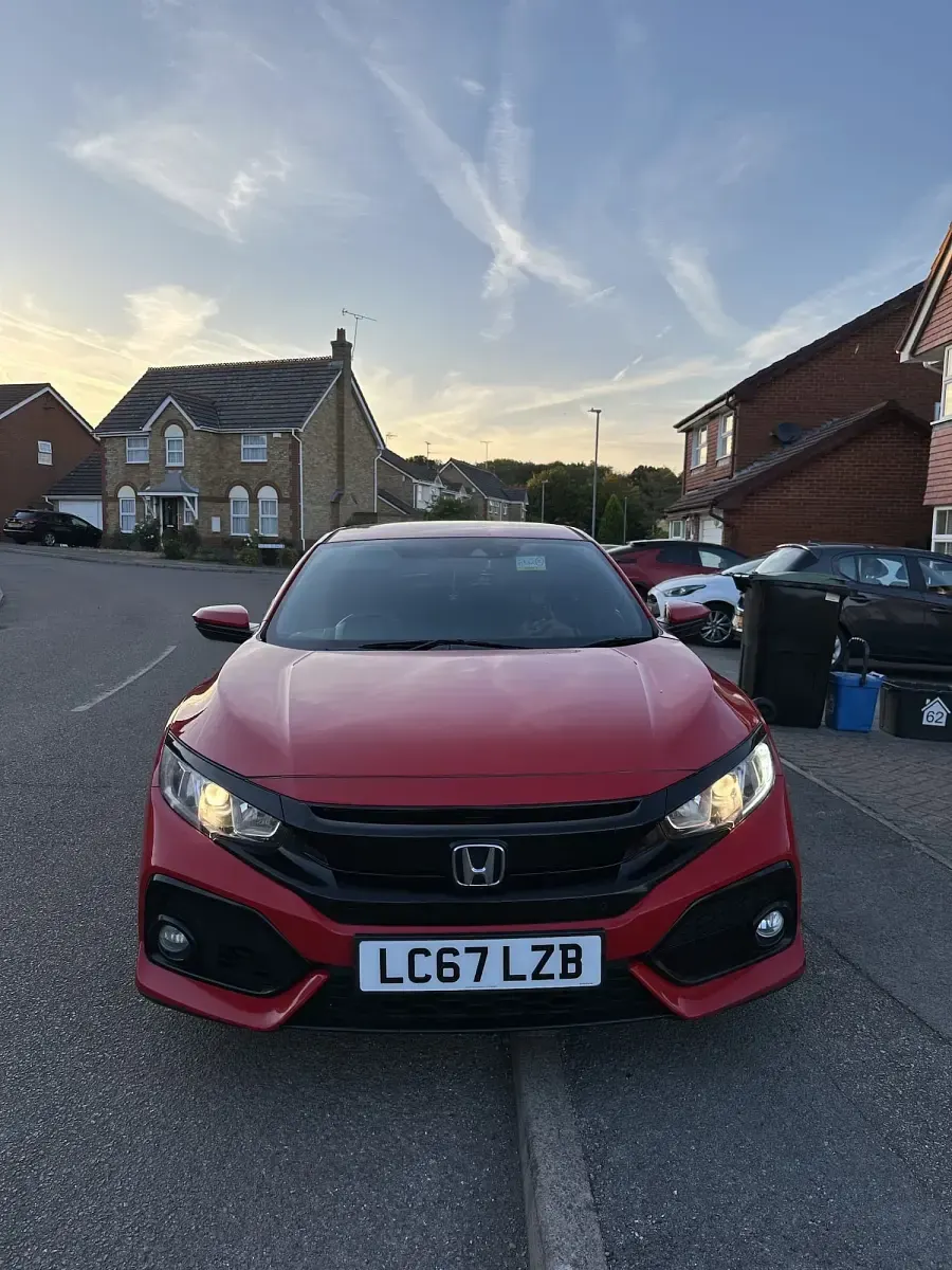 Used Honda Civic SR 2017 Red Hatchback