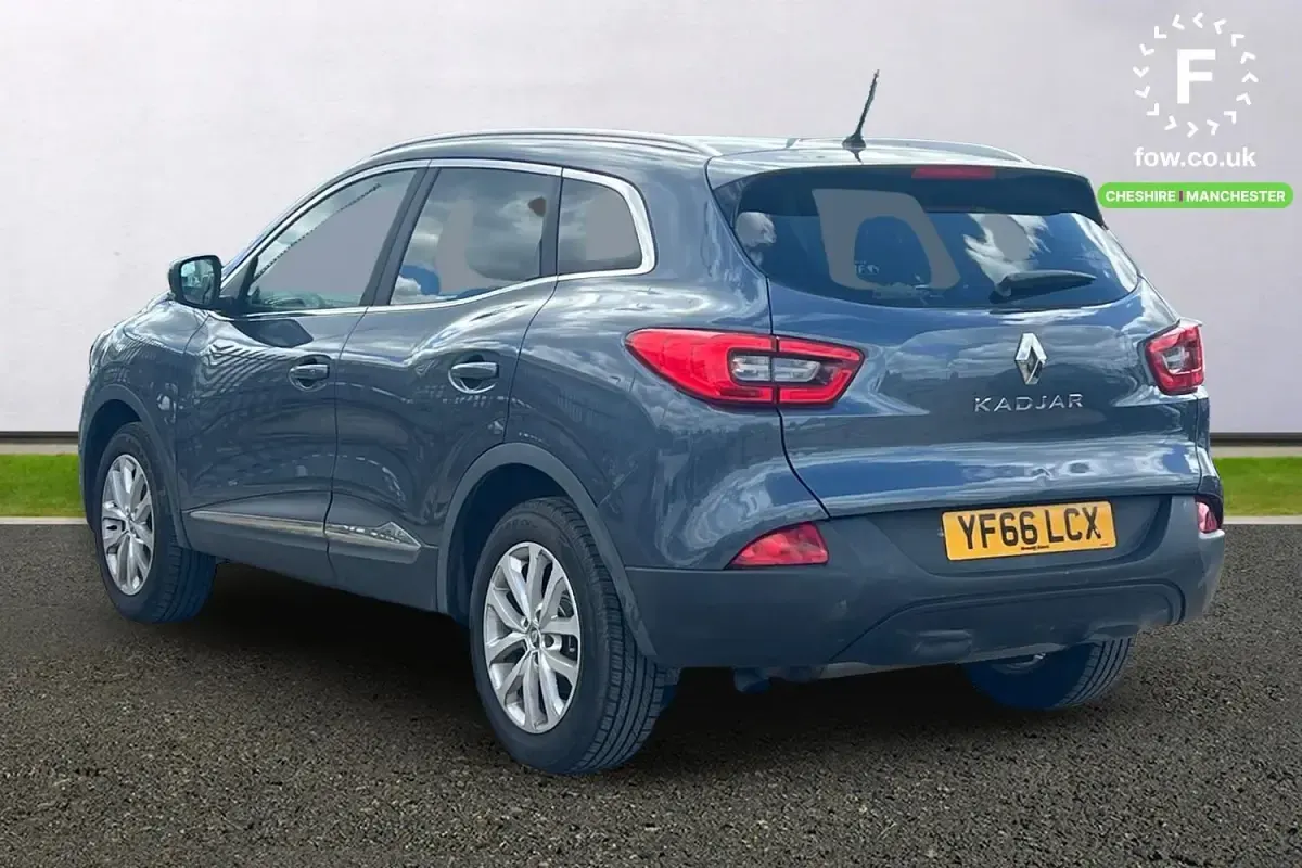 Usado Renault Kadjar Dynamique 130 CV (95 kW) 2016 Gris SUV