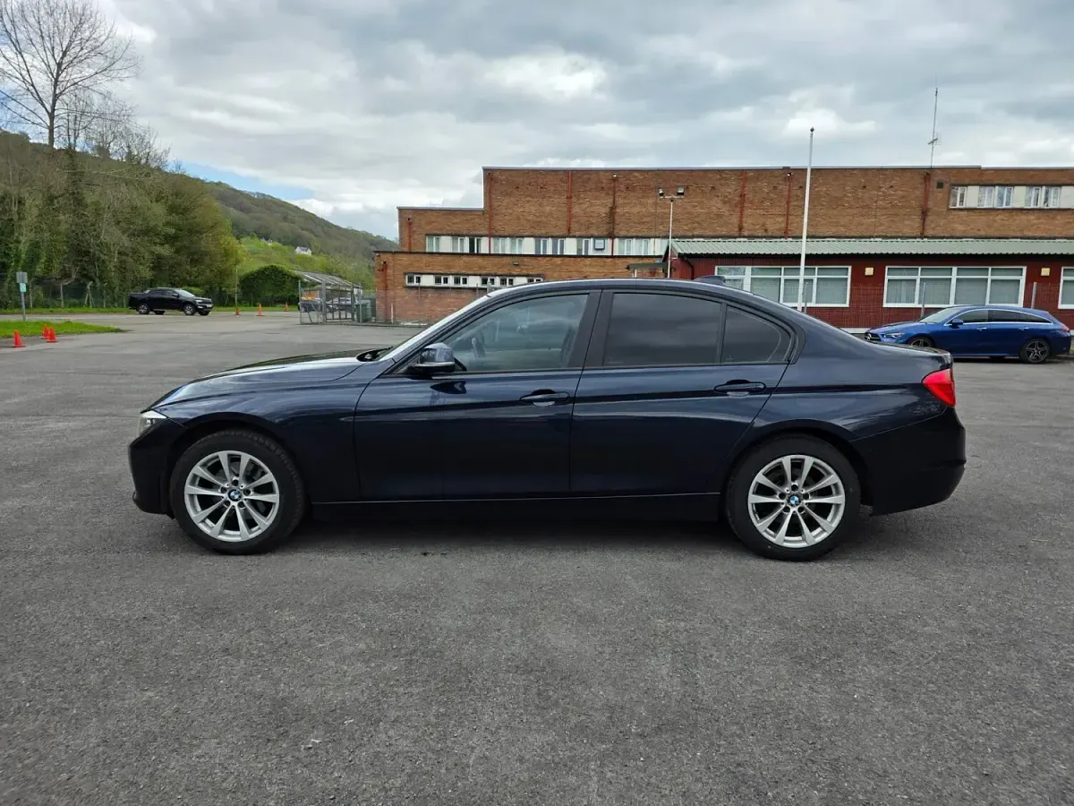 Used BMW 320 Performance 181 HP (133 kW) 2015 Blue Sedan