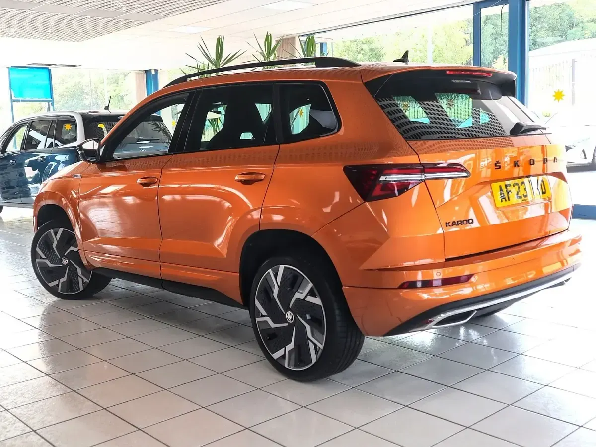 Used Skoda Karoq SportLine 150 HP (110 kW) 2023 Phoenix orange SUV