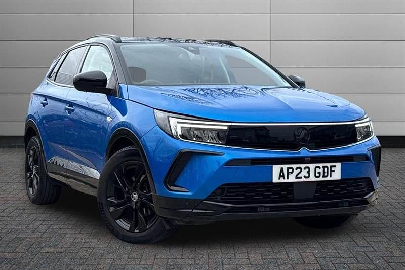 Used Vauxhall Grandland X 130 HP (95 kW) 2023 Blue SUV