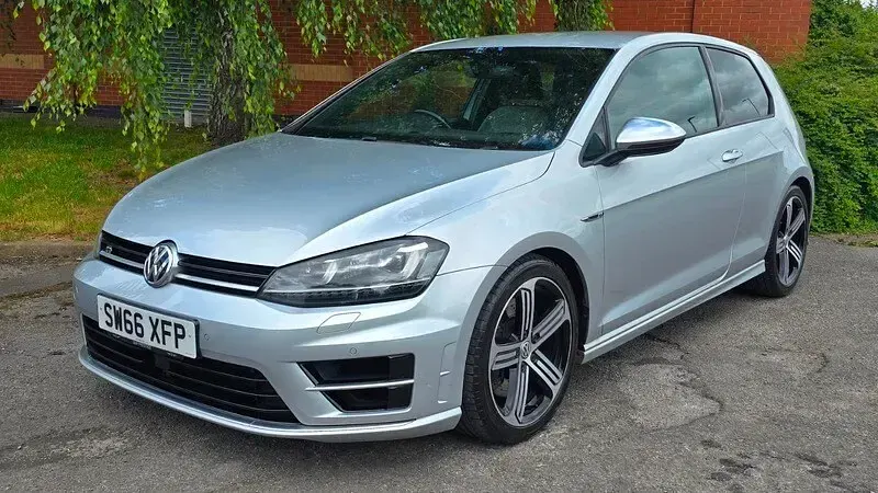 Used VW Golf VII R 2017 Silver Hatchback