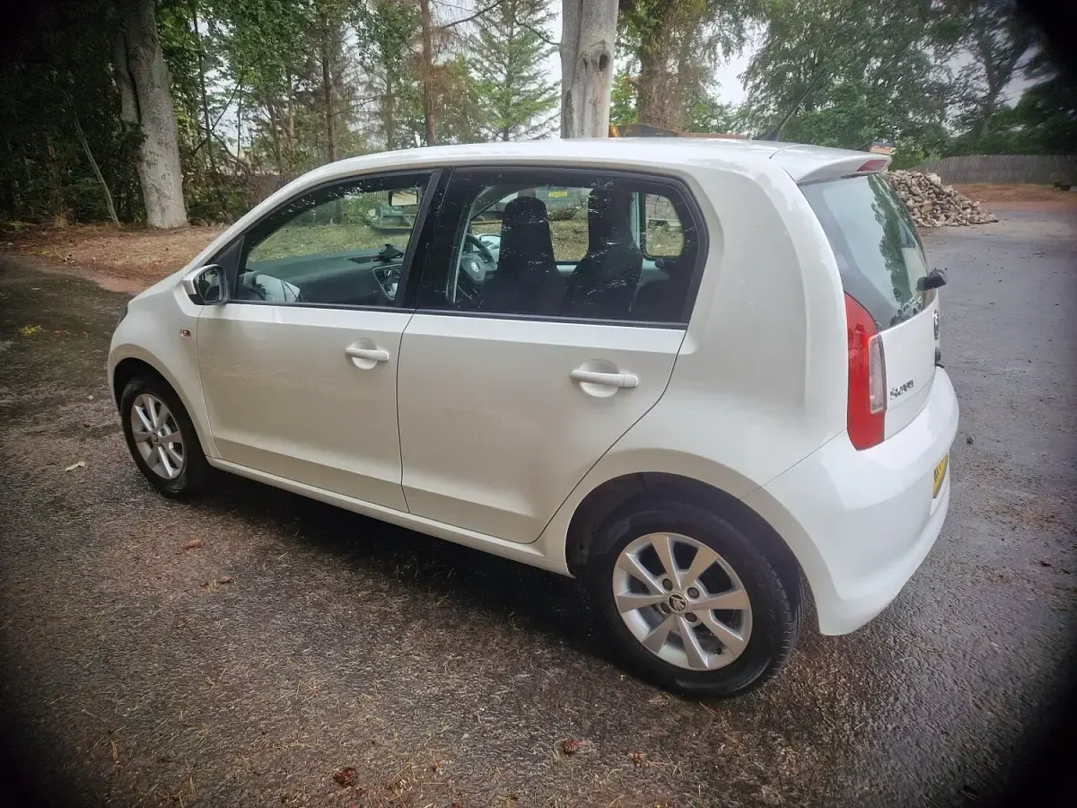 Used Skoda Citigo SE 2017 White Hatchback