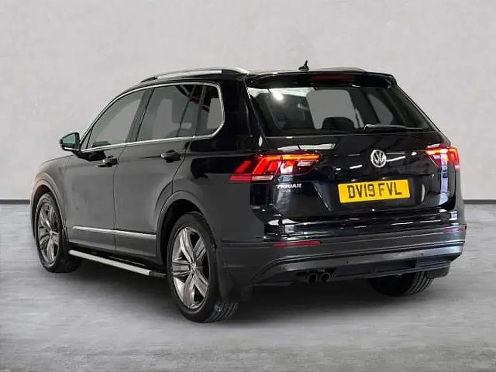 Used VW Tiguan Match 130 HP (95 kW) 2019 Black SUV