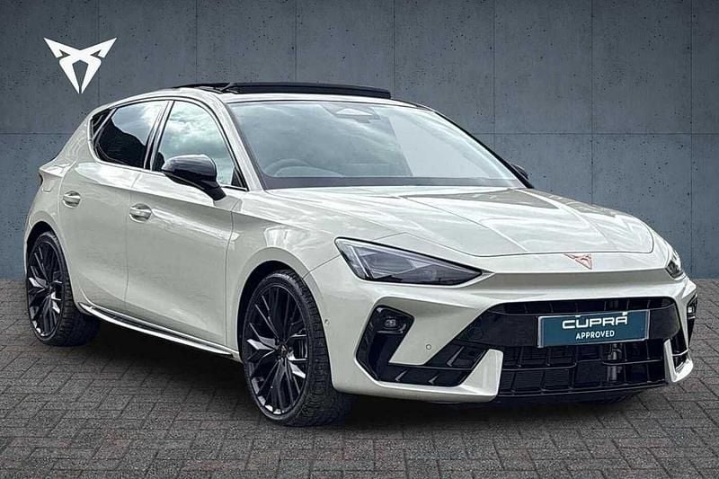 New Cupra Leon 2026 Taiga grey Hatchback