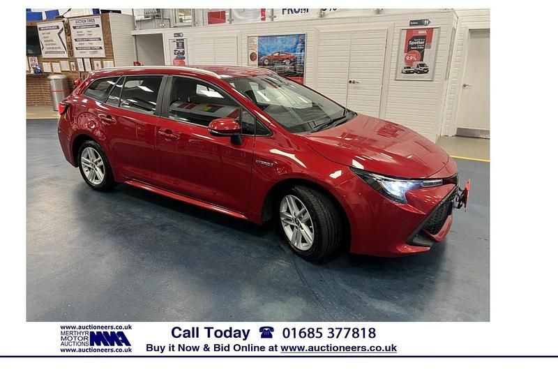 Red Used 2020 Toyota Corolla Estate | £13,774 (Fair price) - Image 1/4