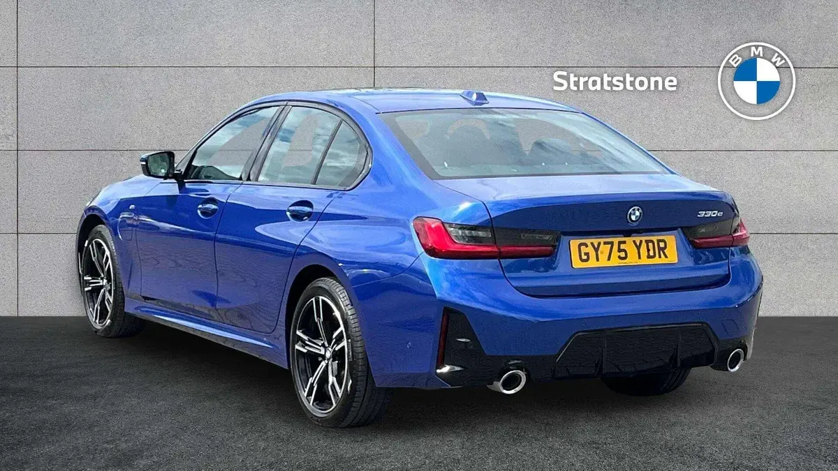 New BMW 330e M Sport 288 HP (211 kW) 2025 Blue