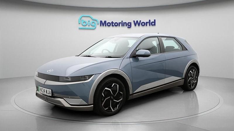 Used Hyundai Ioniq Premium 125 kW (170 HP) 2024 Hatchback