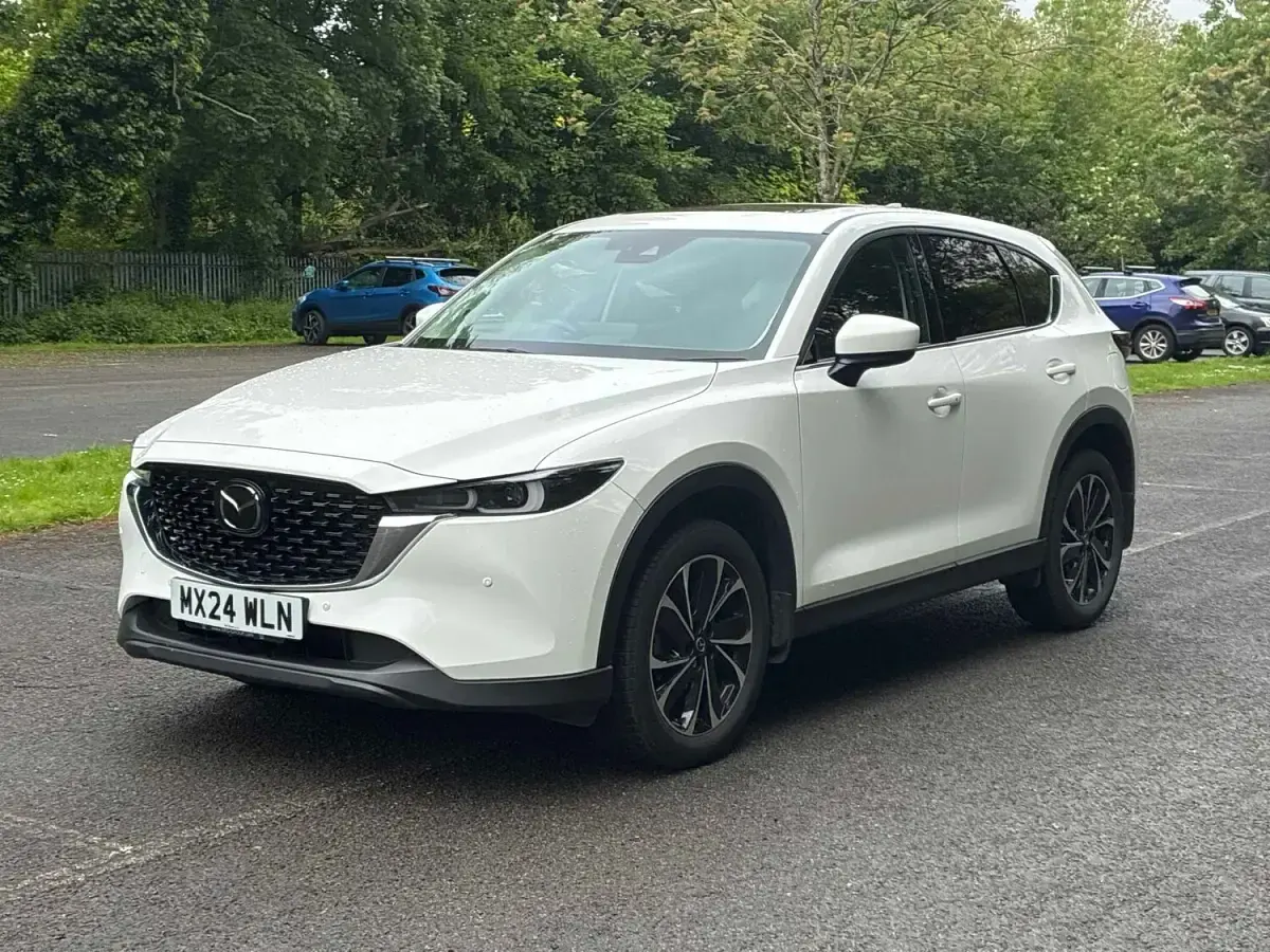 Used Mazda CX-5 Exclusive-Line 2024 White SUV