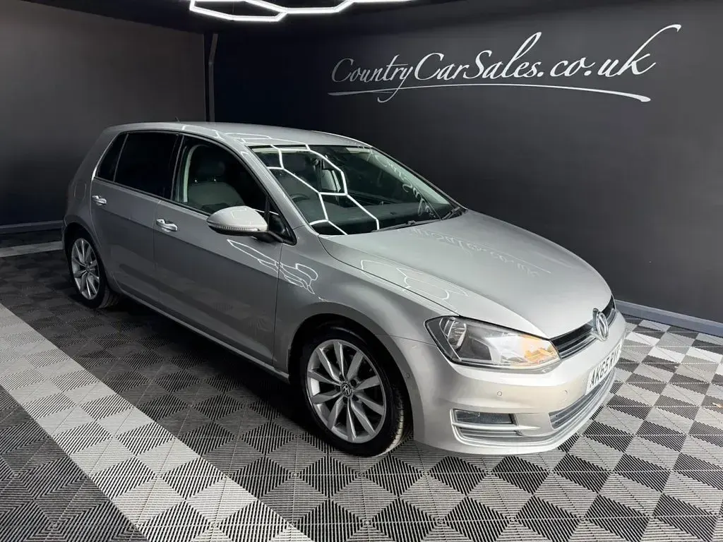 Used VW Golf VII GT 150 HP (110 kW) 2015 Silver Hatchback