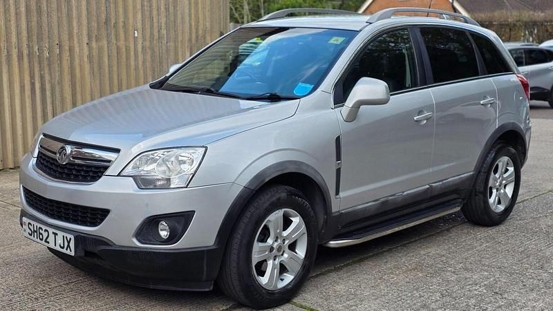 Used Vauxhall Antara S 163 HP (119 kW) 2012 Silver SUV