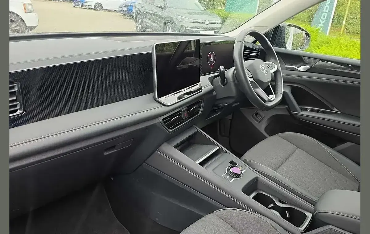 Used VW Tiguan Match 147 HP (108 kW) 2024 Black SUV