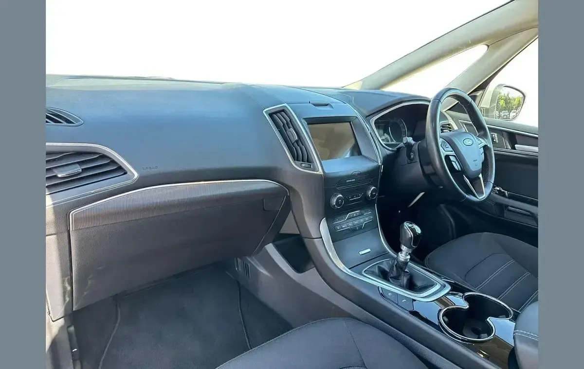 Used Ford Galaxy Titanium 147 HP (108 kW) 2020 Silver MPV