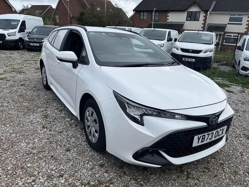 Usado Toyota Corolla 120 HP (88 kW) 2023 Branco