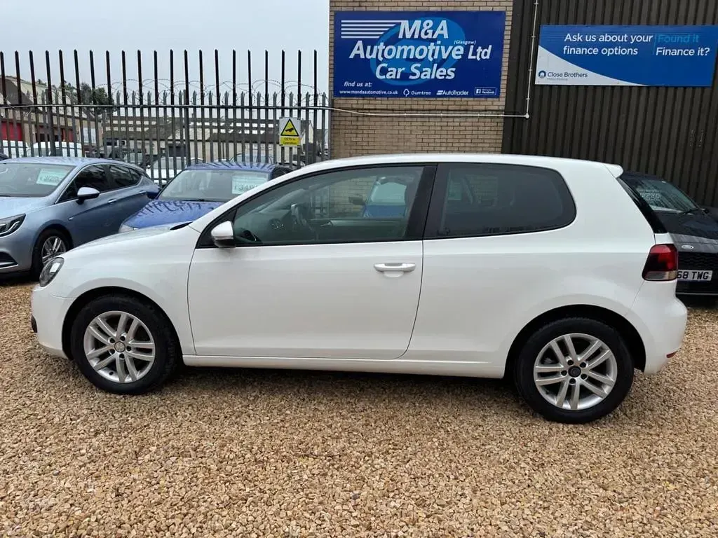 Used VW Golf VI GT 140 HP (102 kW) 2011 White Hatchback