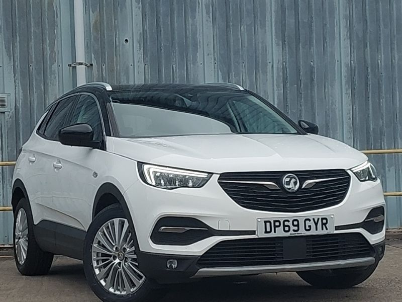White Used 2020 Vauxhall Grandland X Business Edition SUV | £11,498 (Fair price) - Image 1/4