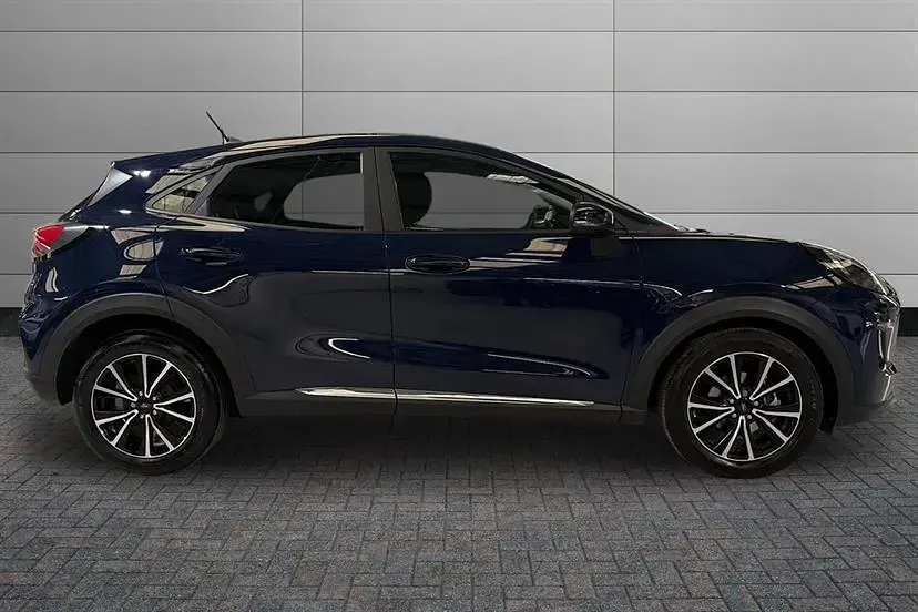 Begagnad Ford Puma Titanium 125 HK (91 kW) 2022 Blå SUV