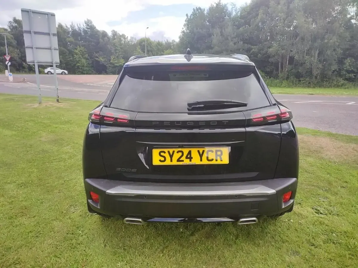 Used Peugeot 2008 Allure 129 HP (94 kW) 2024 Black SUV